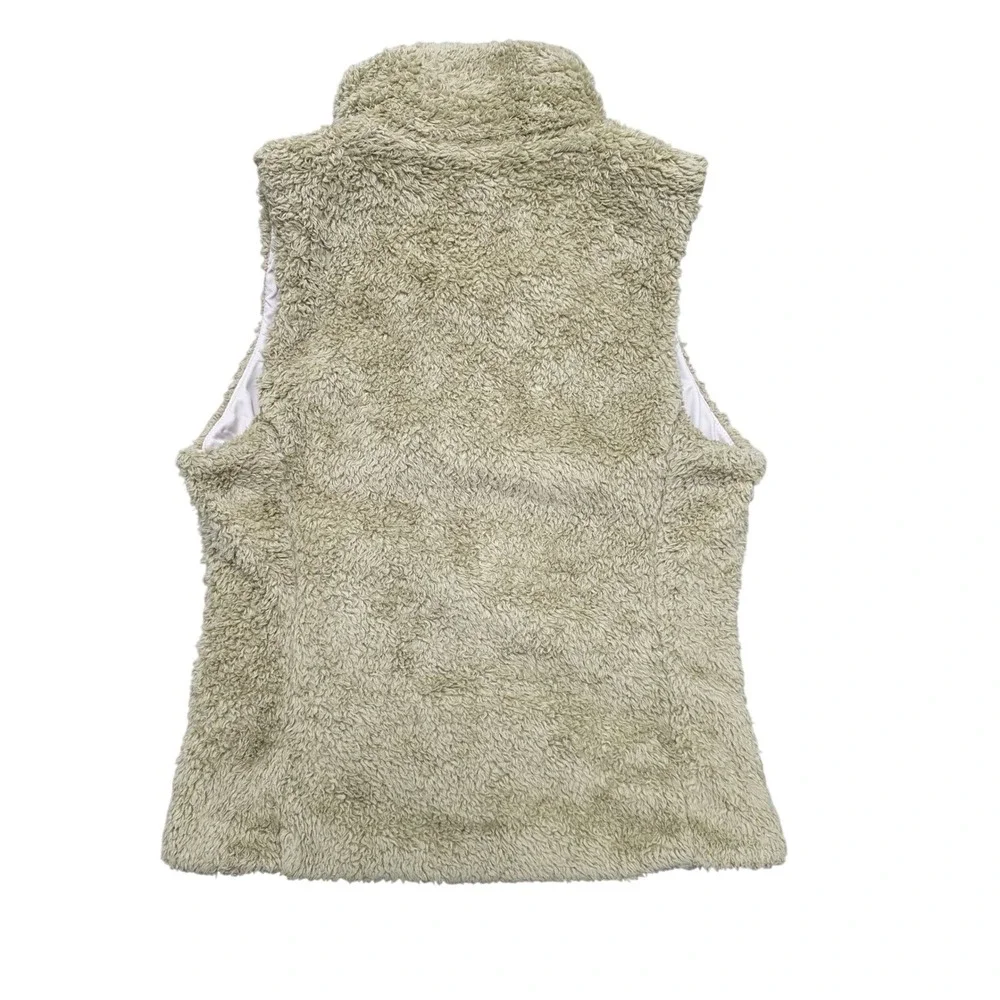 Patagonia embrace cozy